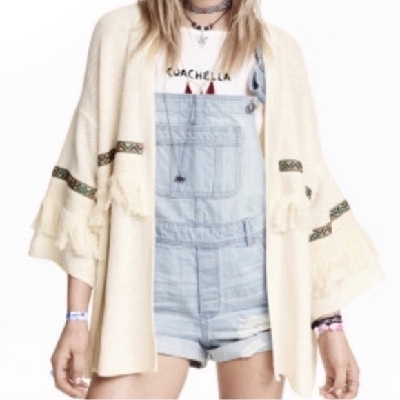 H&M Sweaters - H&M Loves Coachella
